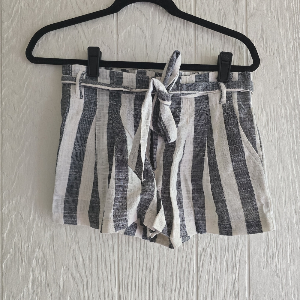 Indigo Rising Shorts Sz S